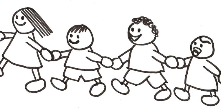 Kinder halten sich an den Händen